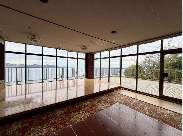 リビングから海を一望です！