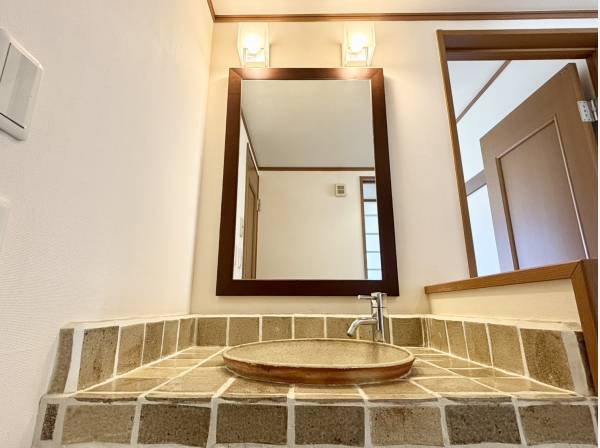 おしゃれな洗面台もございます！