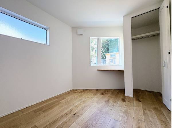 使い勝手の良い洋室