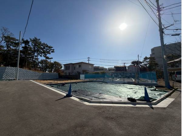 日当たり、風通しもよく、心地よい角地！