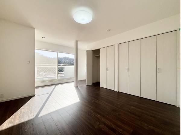 洋室は全部で部屋ございます