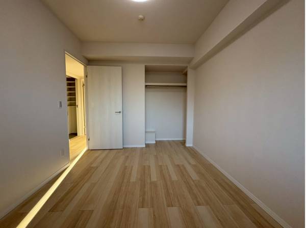 収納たっぷり居室