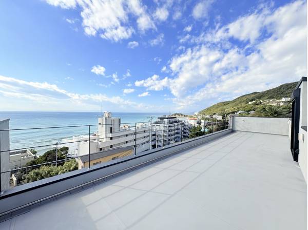 ルーフバルコニー