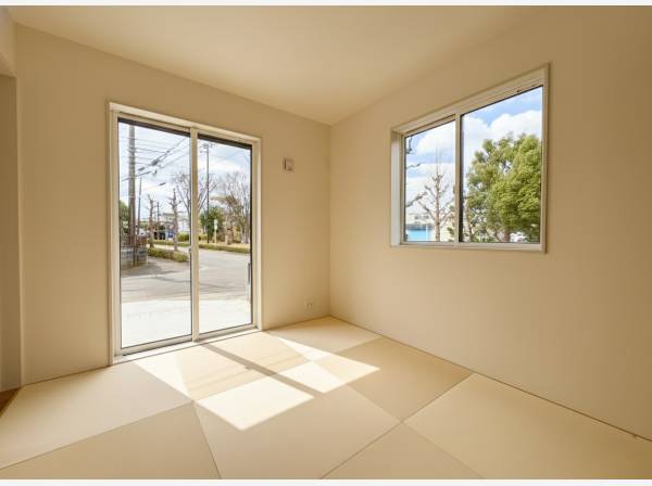 洋室仕様の和室は約4.5帖となります