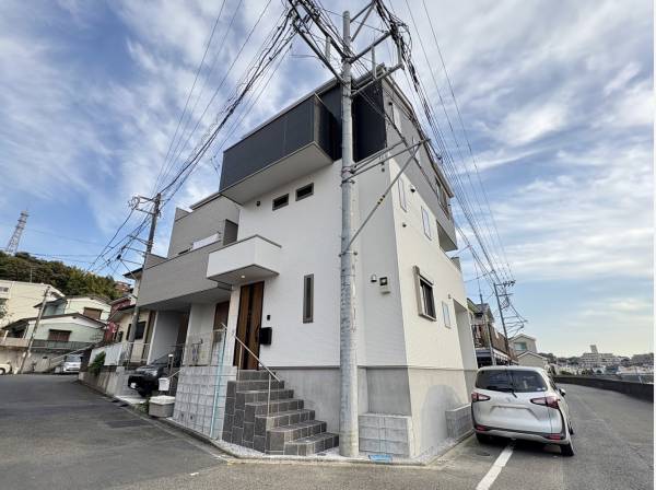 角地に佇む最終1棟！