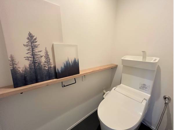 トイレもオシャレな造りですね♪