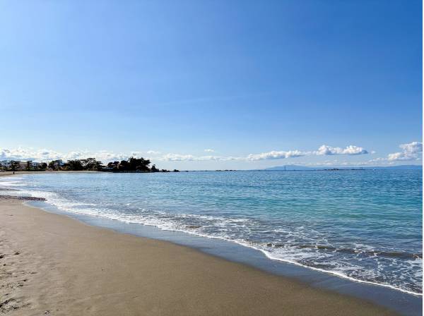 風光明媚な景色が広がる「森戸海岸」まで徒歩４分(約320ｍ)