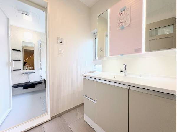 清潔感あるサニタリールーム