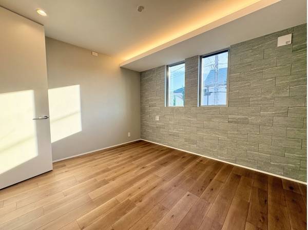 エコカラットを採用した主寝室！