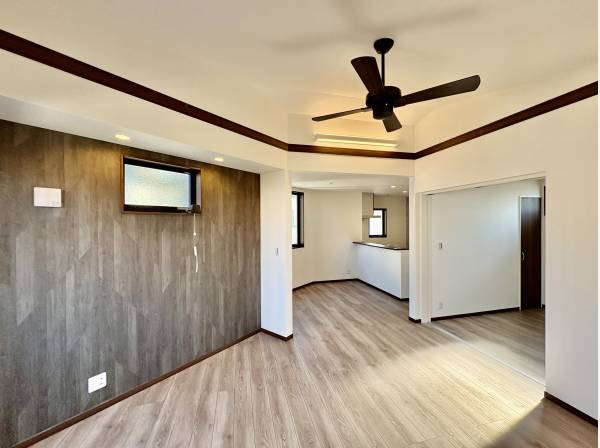 何所の角度から見ても絵になるリビングです。