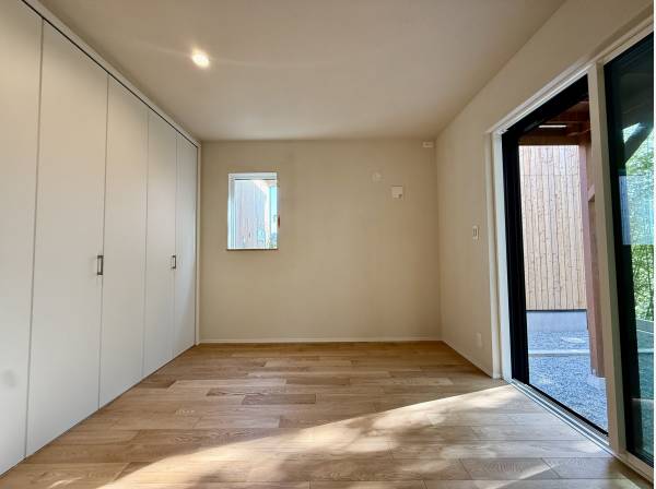 クローゼット完備の居室