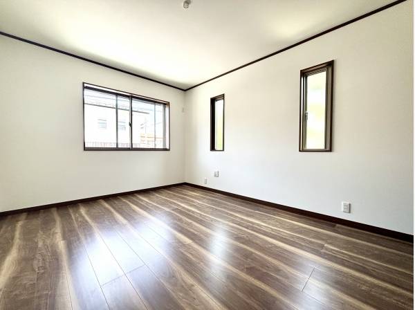 洋室は3部屋ございます