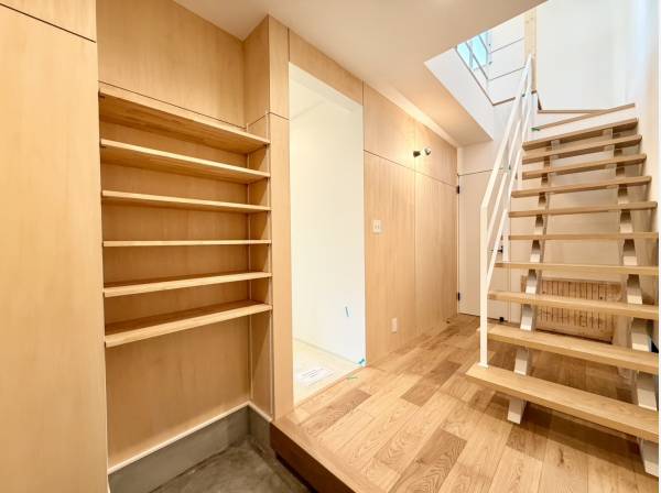 玄関から心温まるお住まいです