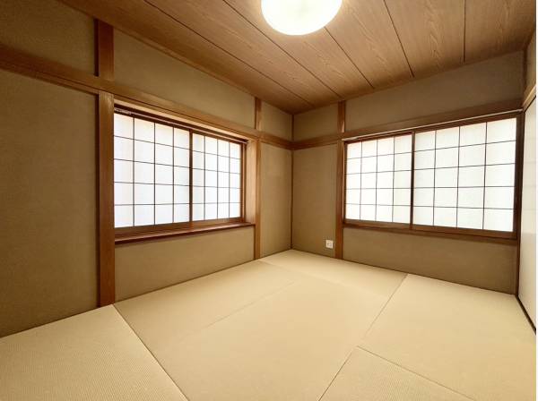 心落ち着く、癒しの和室。