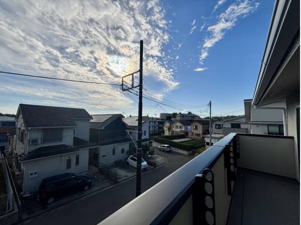 少し高台になっているため景色がぬjけて見えます