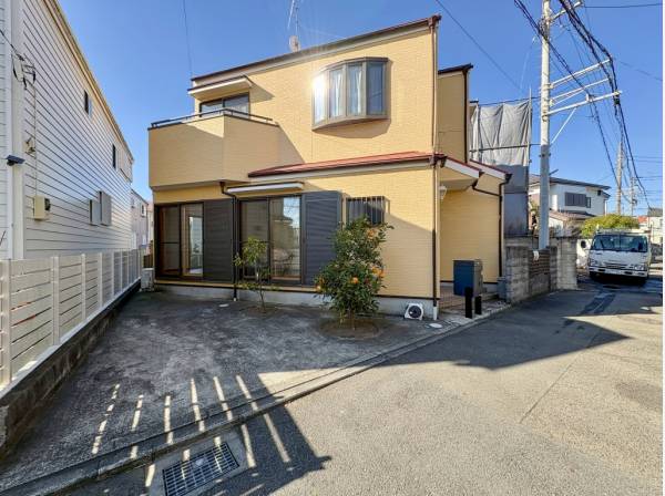 1階のお部屋には雨戸が付いているので安心ですね！