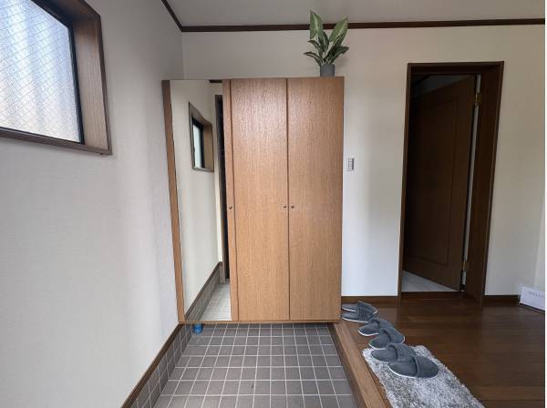 玄関の広さも十分です。