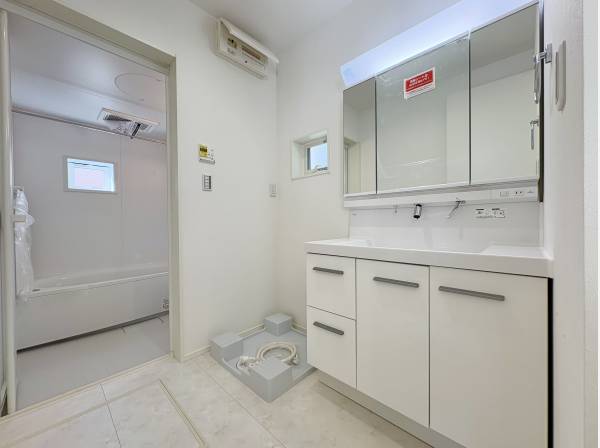 パウダールーム・バスルーム