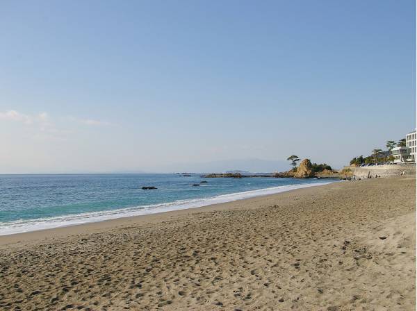 海までは徒歩2分（約140ｍ）