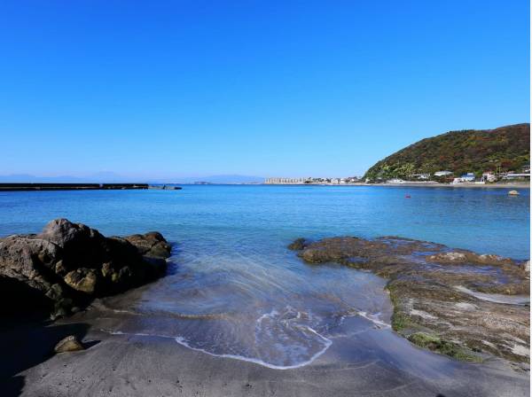 一色海岸まで自転車で5分（約1.3㎞）