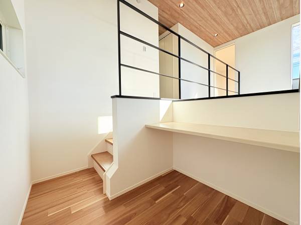 スキップフロアのワークスペース