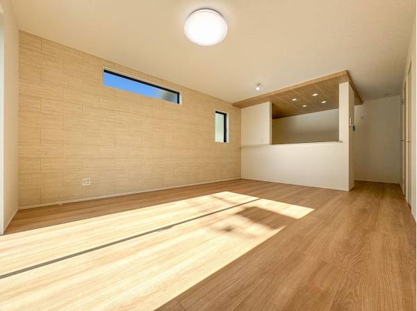 ナチュラルな雰囲気が温かみ溢れるリビング