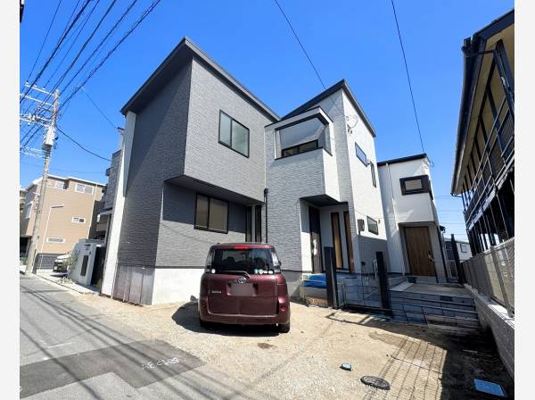 南に広く面した陽当たりの良いお住まい