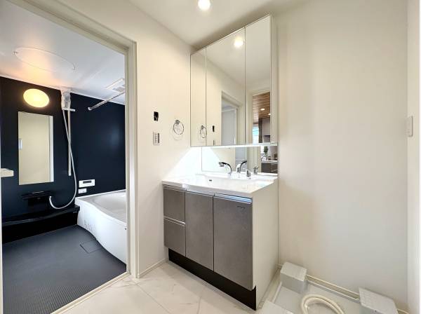 パウダールーム