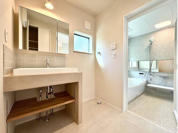 パウダールーム