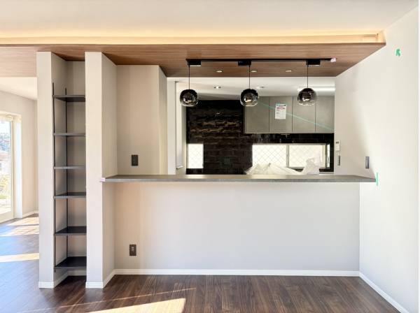 カウンター付きダイニング