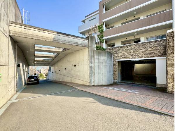 マンション外観の様子！