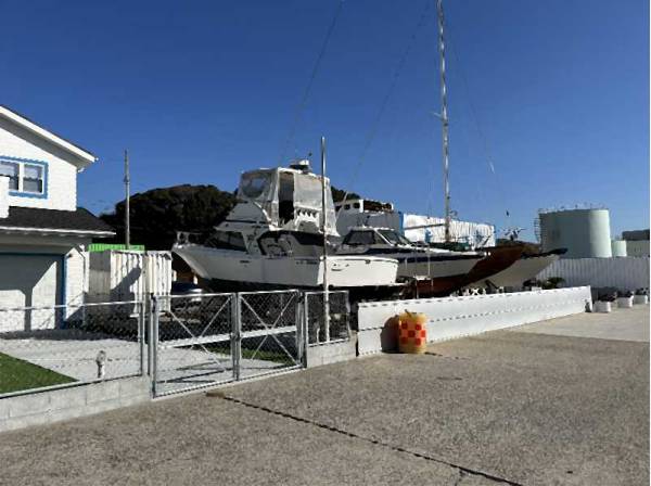 現現在船置き場の現地です