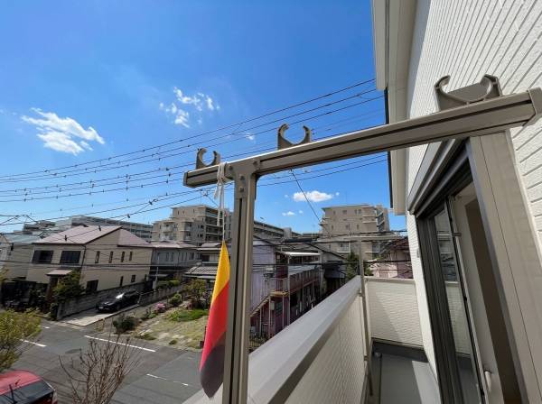 バルコニーの日当たりも良好です