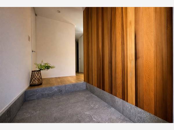 第一印象から整うエントランス。