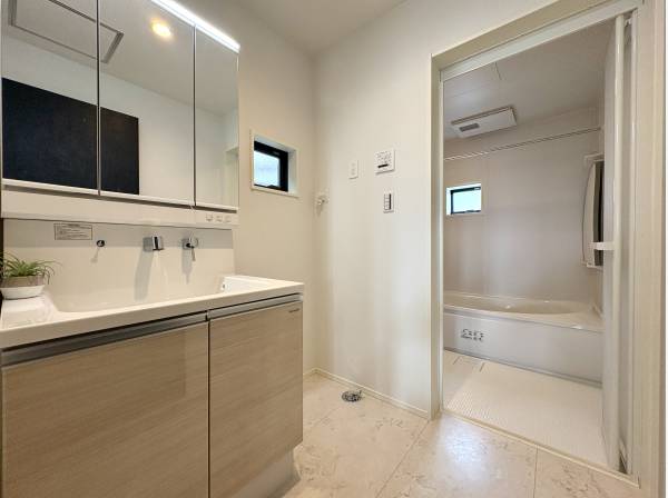 パウダールーム