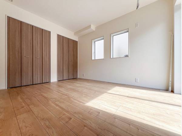 居室は全て二面採光で陽だまりが心地良い