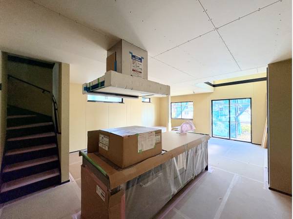 調理スペースの広いアイランドキッチン