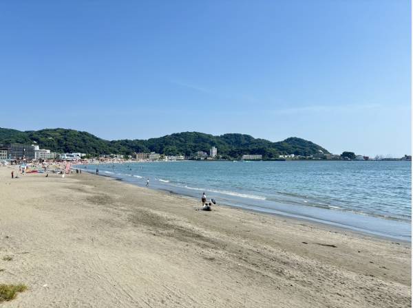 逗子海水浴場まで徒歩3分♪