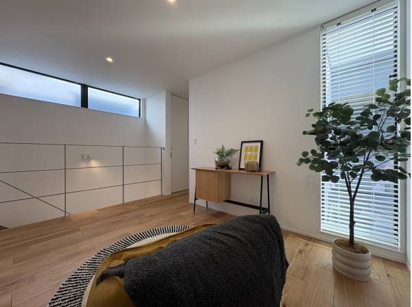 階段を上がるとフリースペース