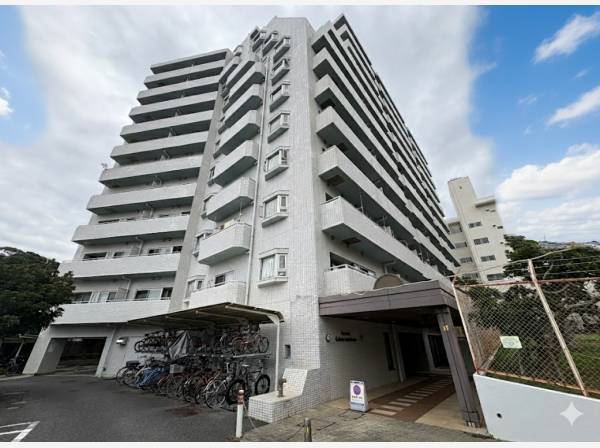 マンション外観です