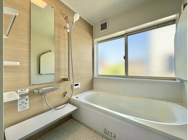 ゆったりと過ごせるバスタイム。一日の疲れを癒します