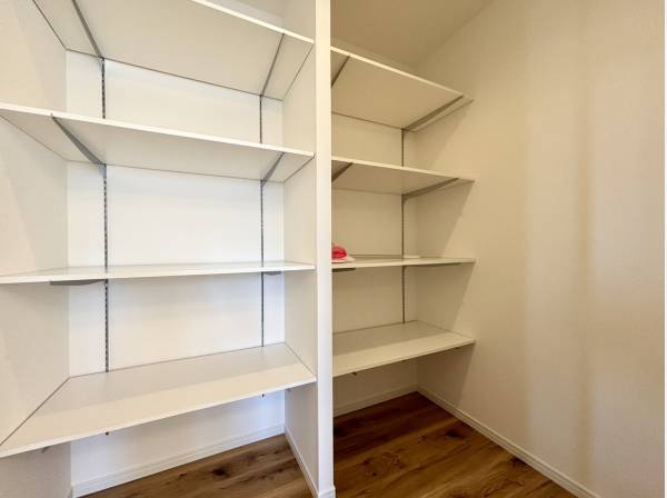 収納も豊富にございます