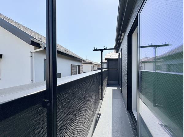 南向きのバルコニー日当たり良好です