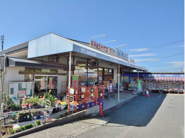 やまか片瀬山店　徒歩約5分（約400m）