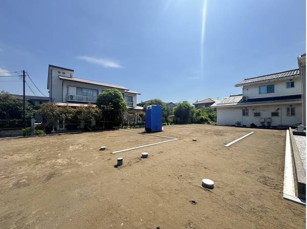 南東に広く面しており燦燦と陽の光が注ぎます