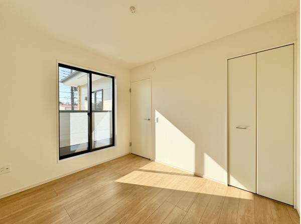 南に面する居室です。