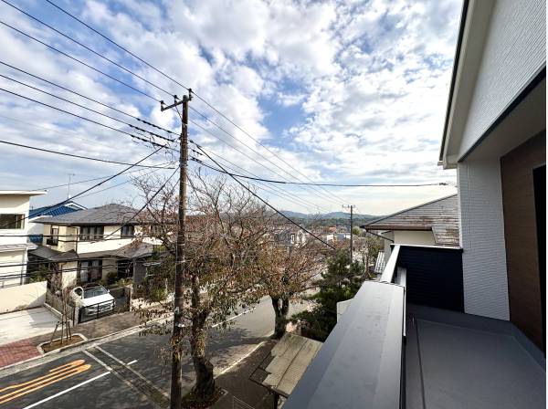 バルコニーから