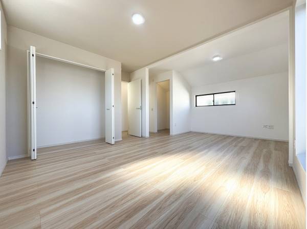 将来間仕切り可能な洋室！ウォークインクローゼット完備