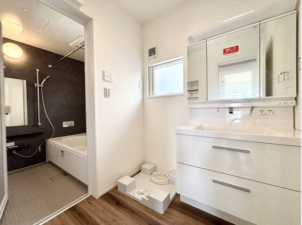 清潔感のあるサニタリースペース