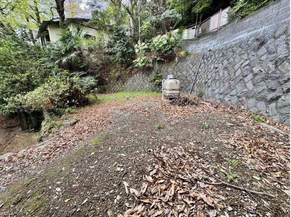 庭が有りますので、BBQやドッグランなど